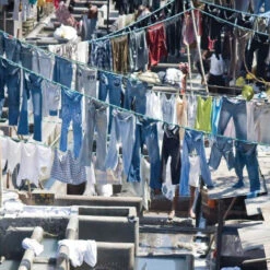 Issue 45 Ingenuity 16 Issue 45 Ingenuity -selvedge Outlet 45 3