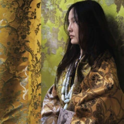 Issue 73 Decorative -selvedge Outlet 73 4