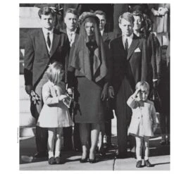 Issue 82 Lace 36 Issue 82 Lace -selvedge Outlet 82 page 65