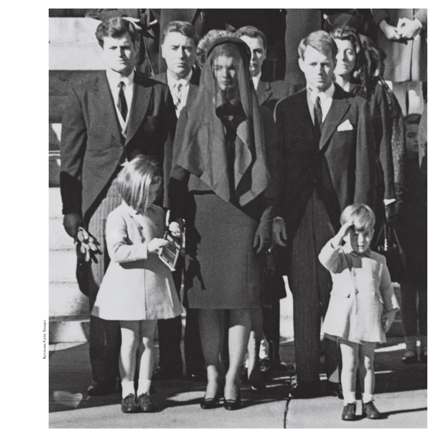 Issue 82 Lace 18 Issue 82 Lace - Image 16