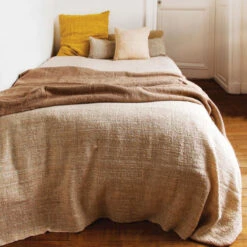 Issue 68 Carnival - Currently Only Available As A Digital Copy -selvedge Outlet Carnival 6