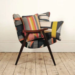 Issue 48 Etiquette -selvedge Outlet Etiquette 6