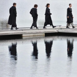 Issue 72 Green -selvedge Outlet Green 7