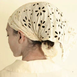 Issue 18 Island -selvedge Outlet Island 6