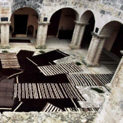 Issue 21 Responsibility -selvedge Outlet Responsibility 4