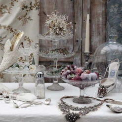 Issue 34 Romance -selvedge Outlet Romance 3