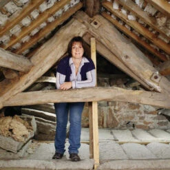 Issue 36 Roving -selvedge Outlet Roving 1