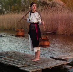 Issue 108 Farm -selvedge Outlet gif5