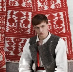 Issue 108 Farm -selvedge Outlet gif6